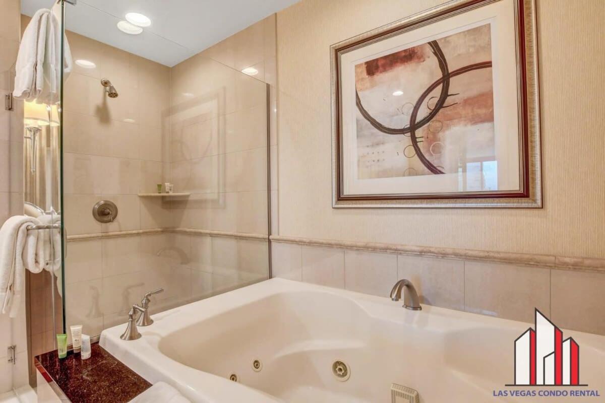 Mgm Signature-15-611 Strip View Jacuzzi Studio Лас-Вегас Экстерьер фото
